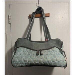 ARGO/Stylish Gray Quilted pet carrier